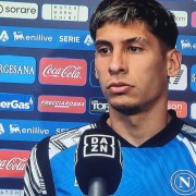 体育新闻-🎤那不勒斯后卫奥利维拉：我们渴望胜利，想将冠军带给球迷